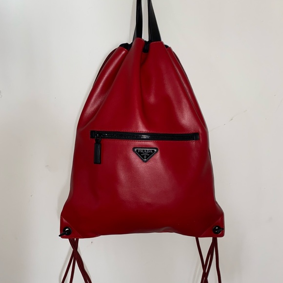 Leather Prada bag - Picture 1 of 4